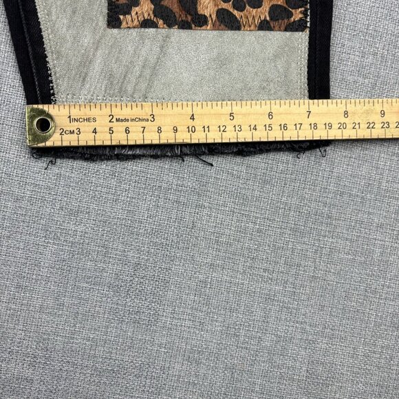 Crisp Denim Men's Patchwork Distressed Black Denim Shorts Size 32 - Picture 8 of 10